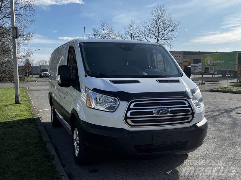 Ford Transit Panel vanlar