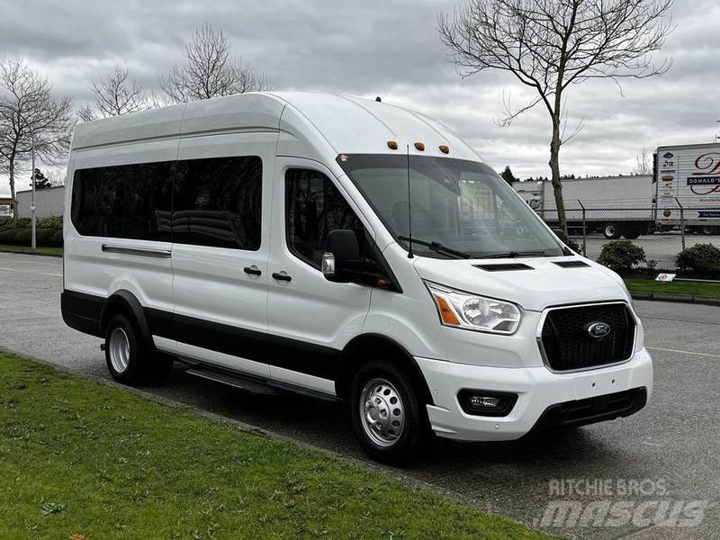Ford Transit Otomobiller