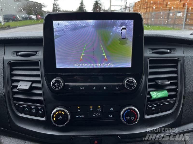Ford Transit Otomobiller