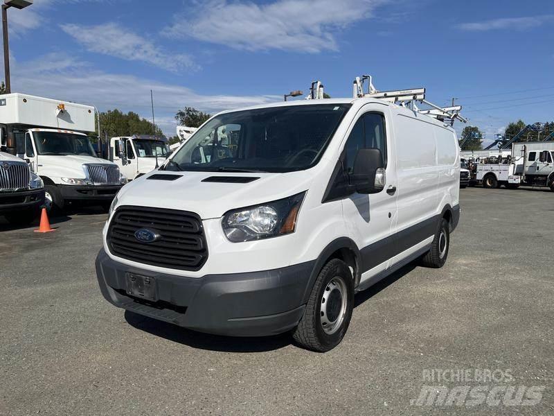 Ford Transit Panel vanlar