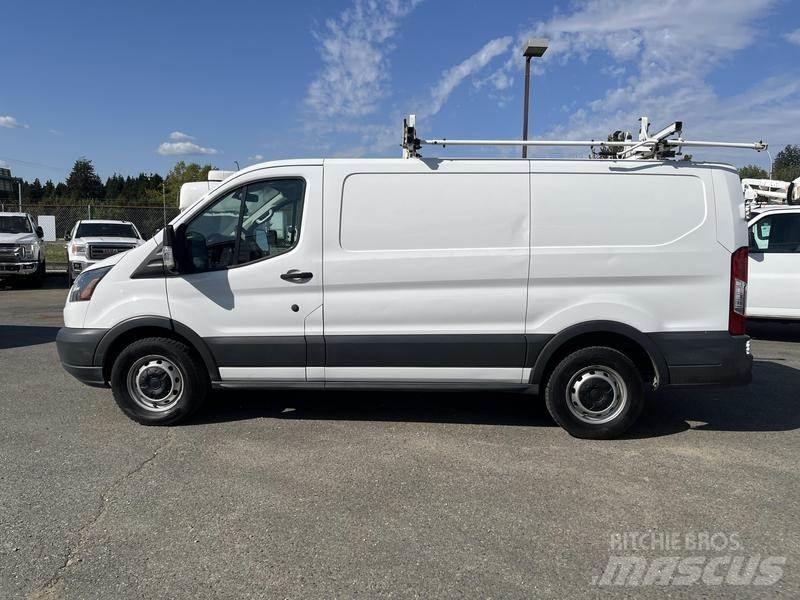 Ford Transit Panel vanlar
