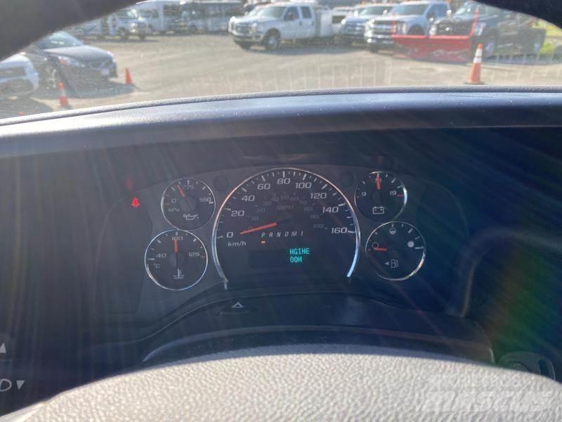 GMC Savana Panel vanlar