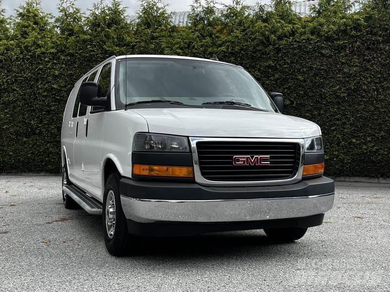 GMC Savana Panel vanlar