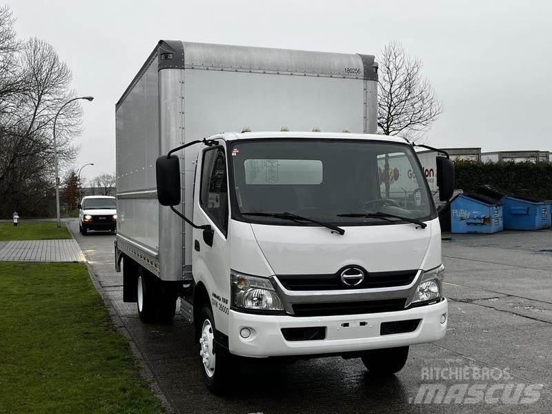 Hino 195 Panel vanlar