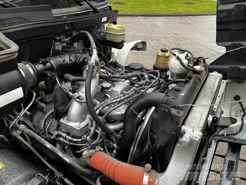 Hino 338 Panel vanlar