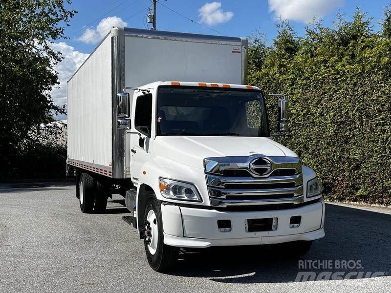 Hino 338 Panel vanlar