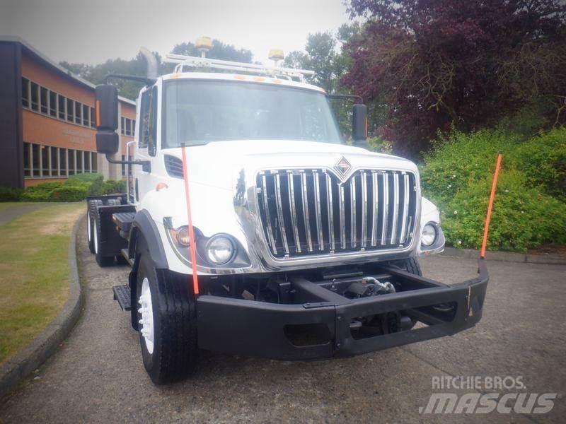 International 7400 Çekiciler