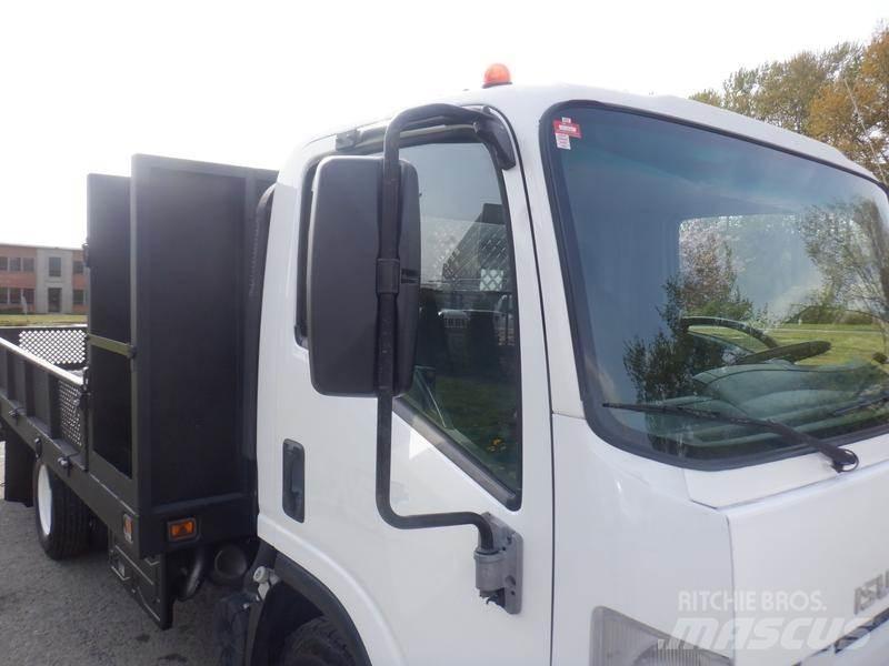 Isuzu NPR Flatbed kamyonlar