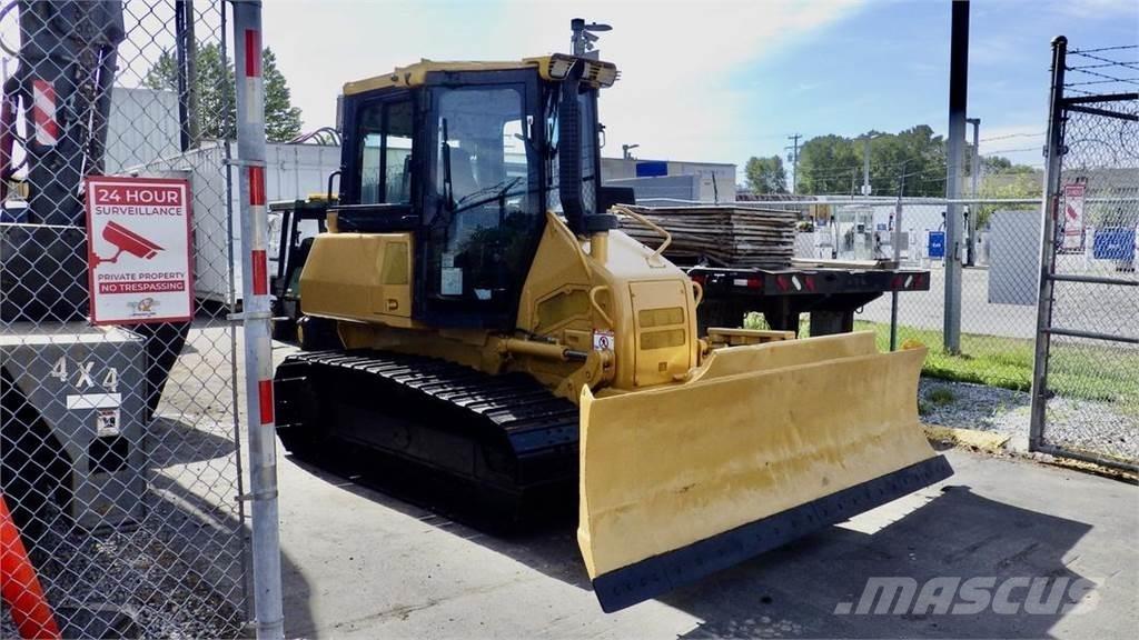 Komatsu D37PX-22 Paletli ekskavatörler