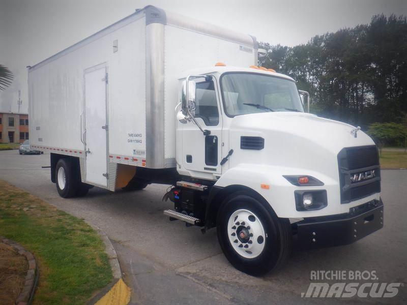 Mack MD Panel vanlar