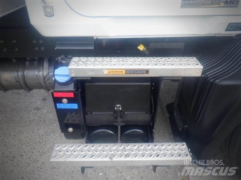 Mack MD Panel vanlar