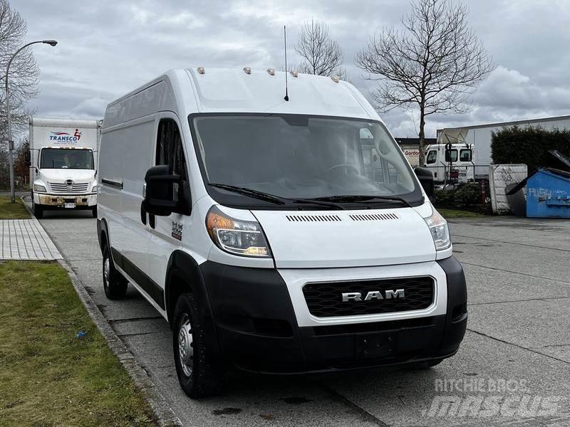 RAM Promaster Panel vanlar
