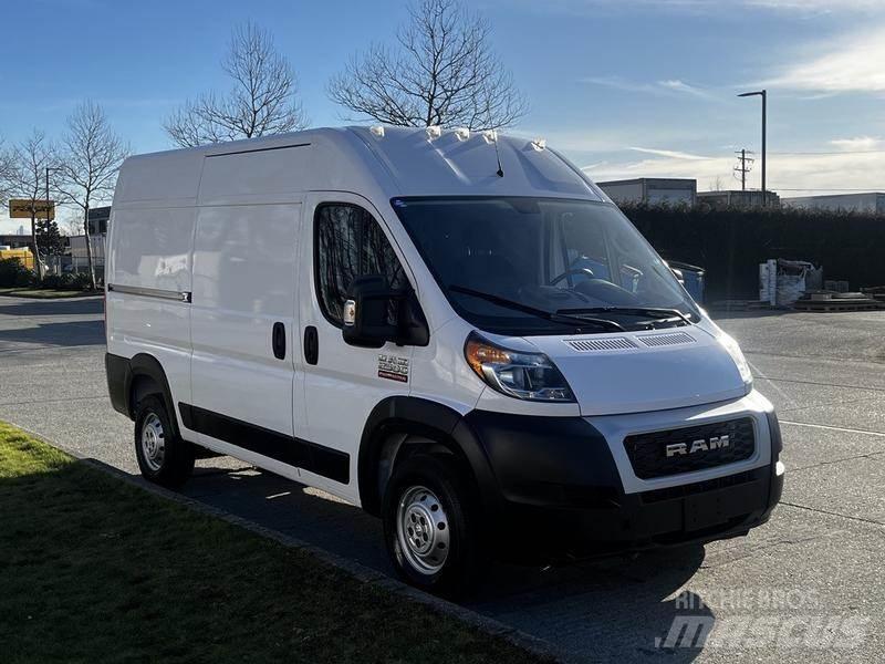 RAM Promaster Panel vanlar