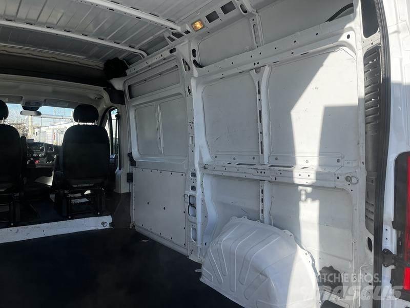 RAM Promaster Panel vanlar