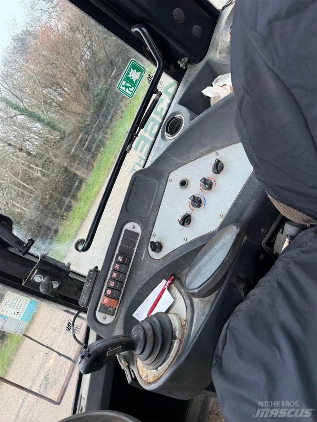 JCB 436HT Tekerlekli yükleyiciler