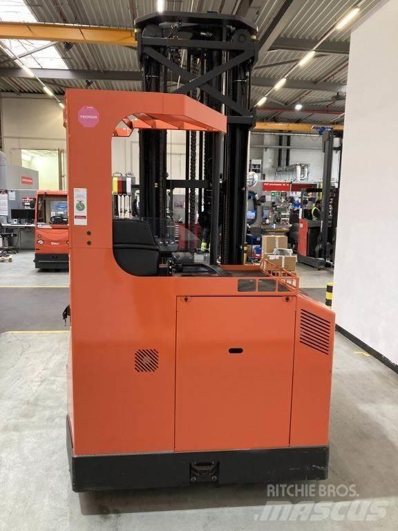BT FRE270 4 yönlü reach truck