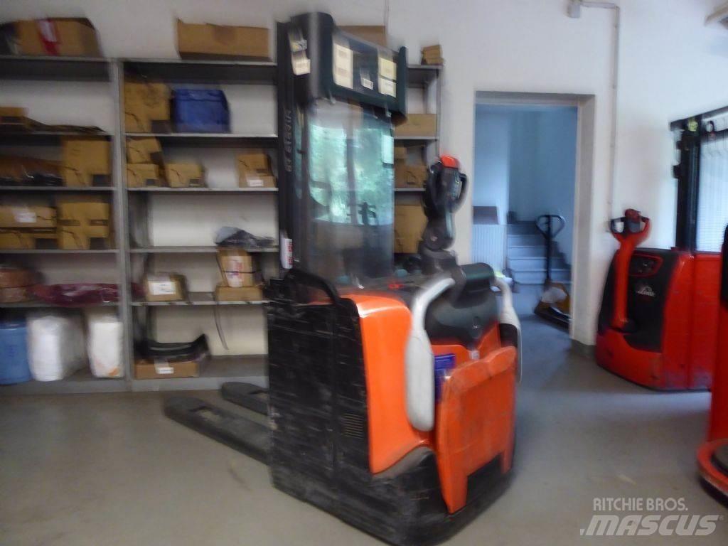 BT SPE120 Yaya kumandali istif makinasi