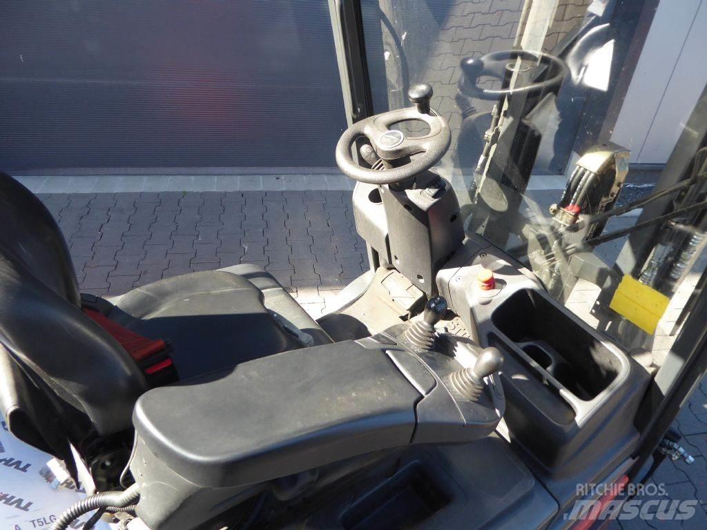 Linde E25-01 Elektrikli forkliftler