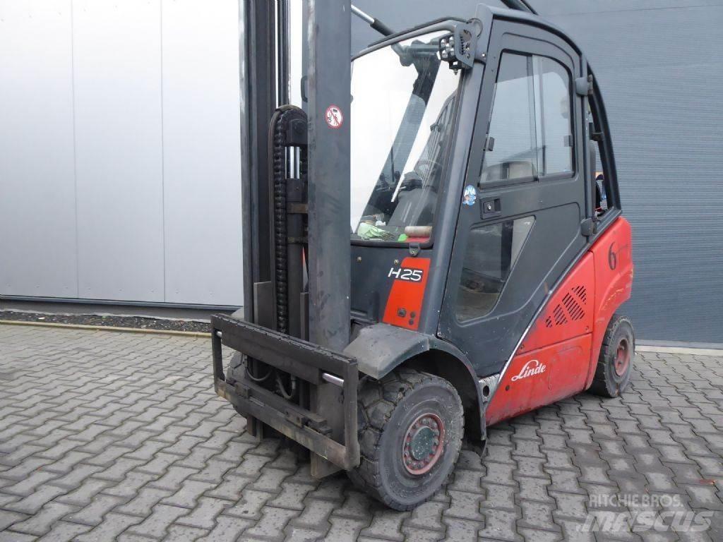 Linde H25T-01 LPG'li forkliftler