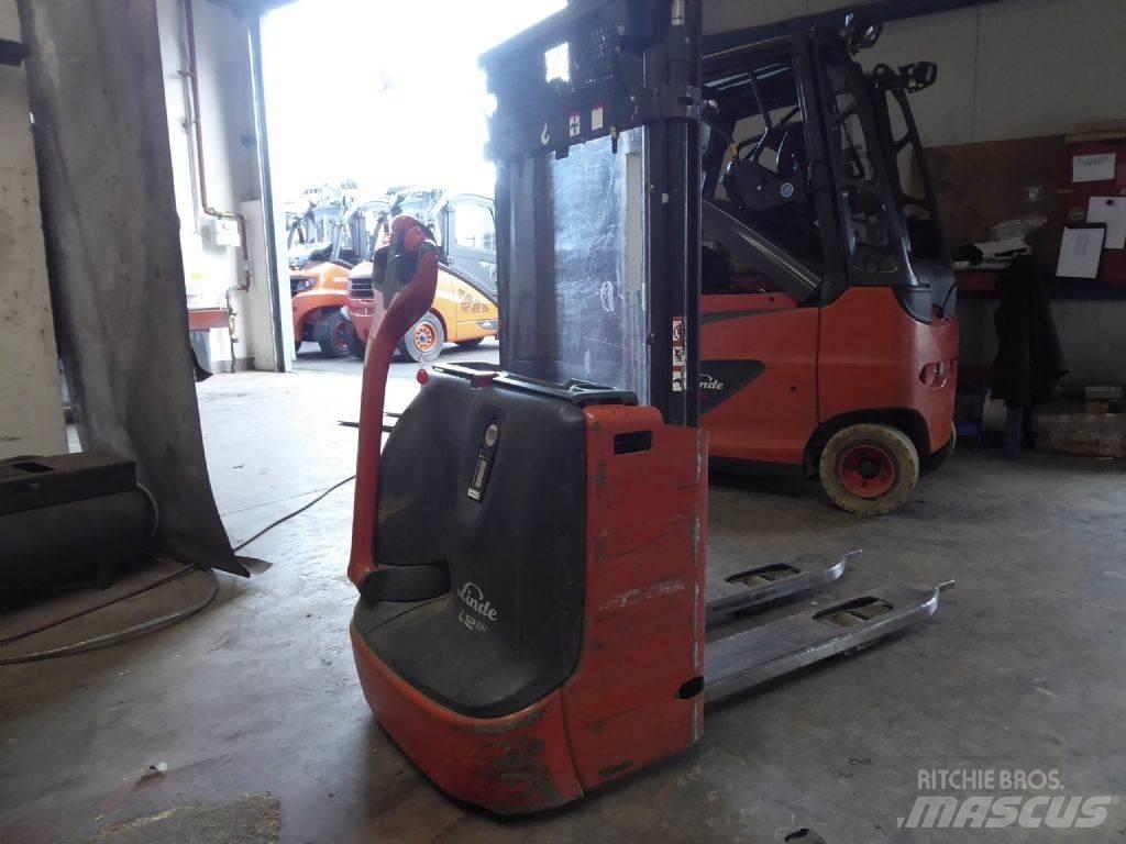 Linde L12L Yaya kumandali istif makinasi