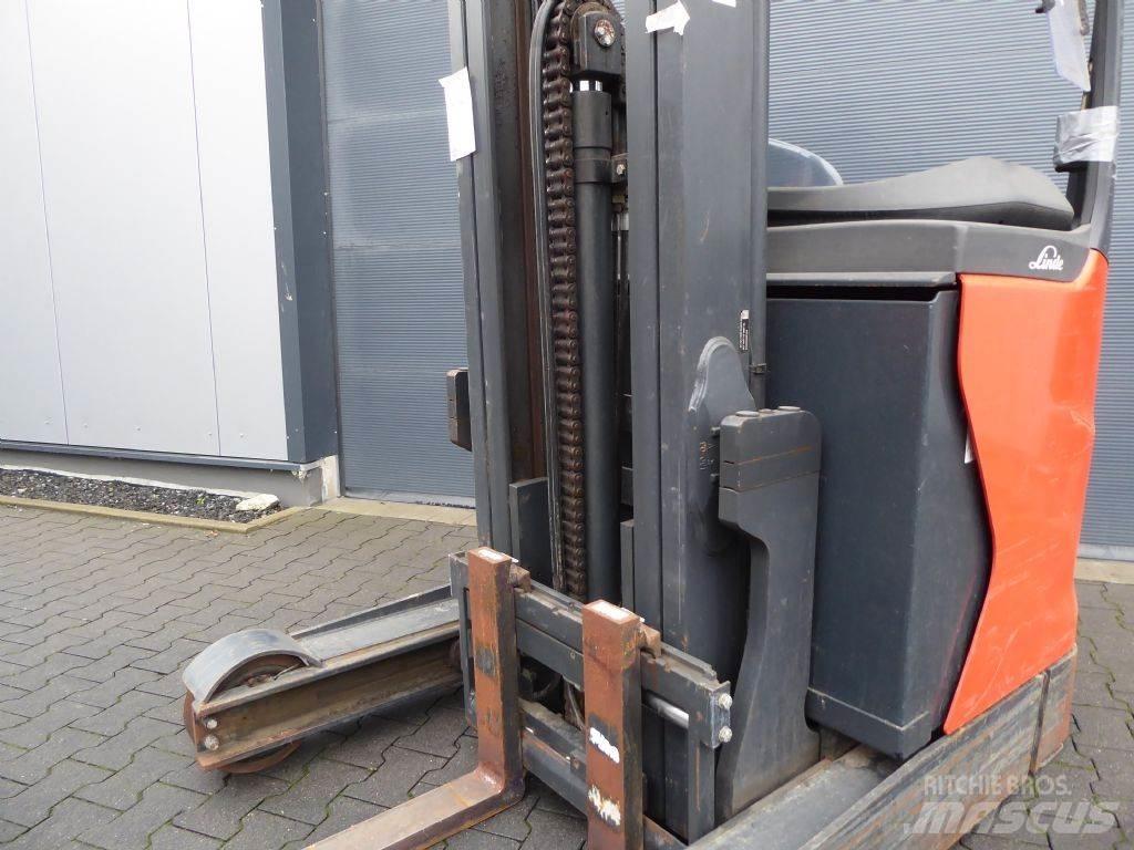 Linde R14B-01 Reach truck - depo içi istif araçları