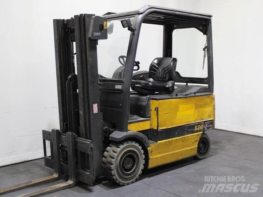 OM E 30 AC Elektrikli forkliftler