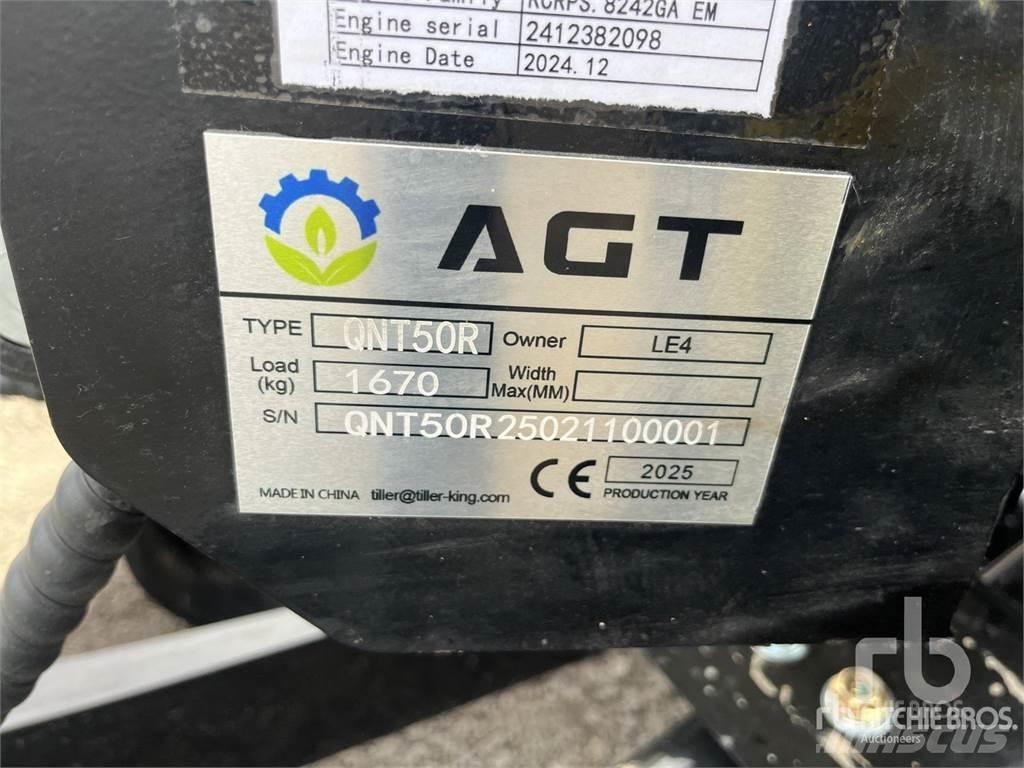 AGT QNT50R Mini ekskavatörler, 7 tona dek
