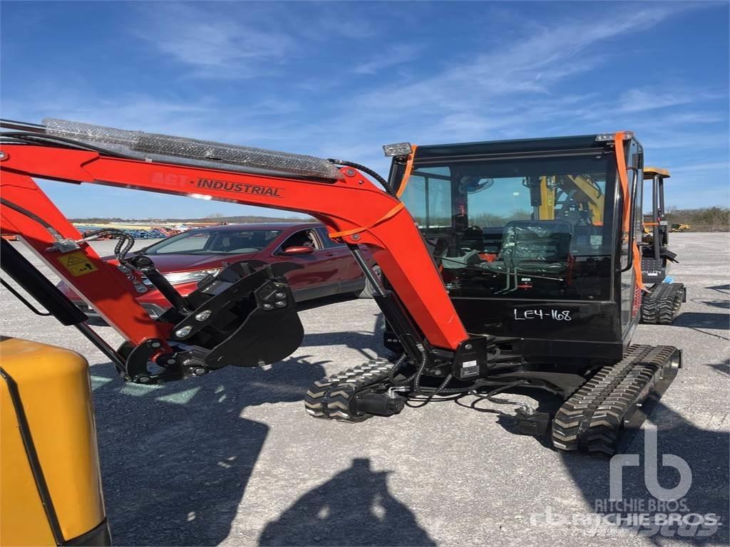 AGT QNT50R Mini ekskavatörler, 7 tona dek