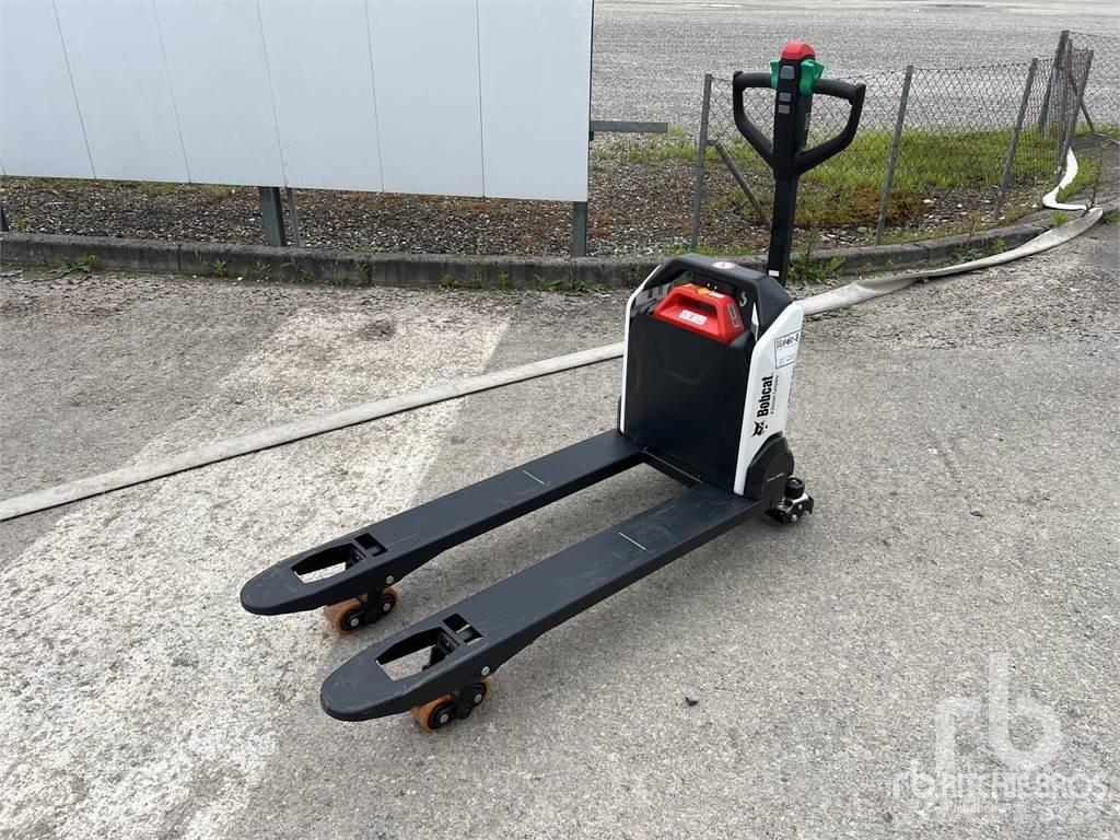 Bobcat LPM15N Palet rafları