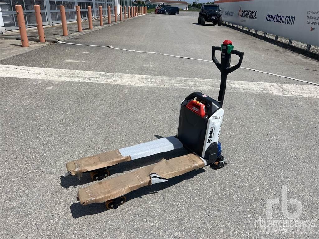 Bobcat LPM15N Palet rafları