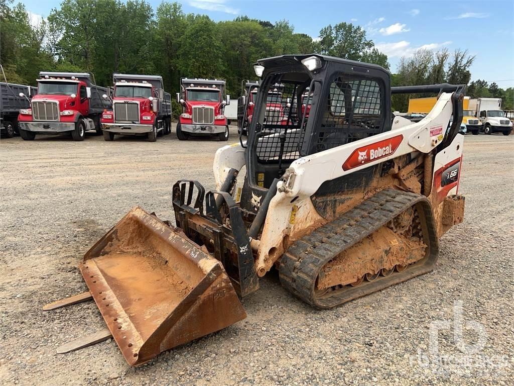 Bobcat T66 Skid steer loderler