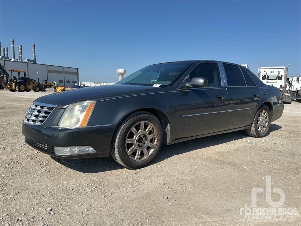 Cadillac DTS Otomobiller