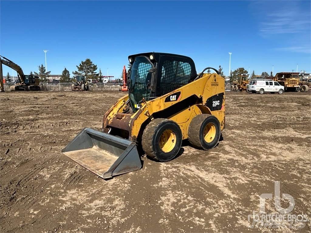CAT 256C Skid steer loderler