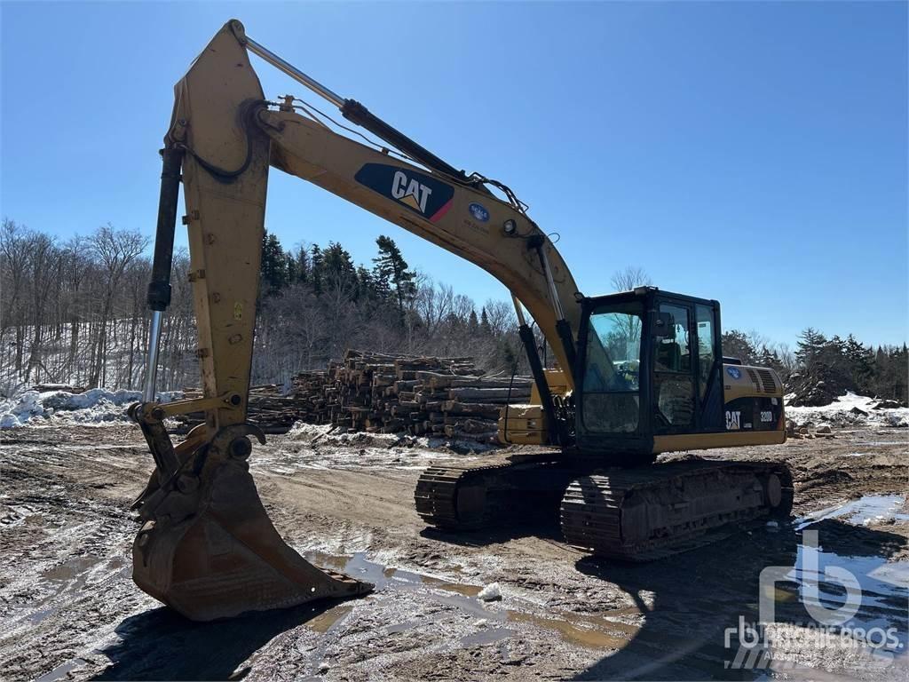 CAT 320DL Paletli ekskavatörler