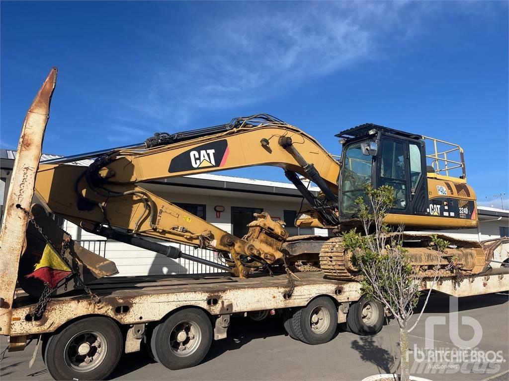 CAT 324DL Paletli ekskavatörler