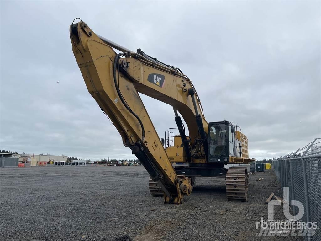 CAT 390F Paletli ekskavatörler