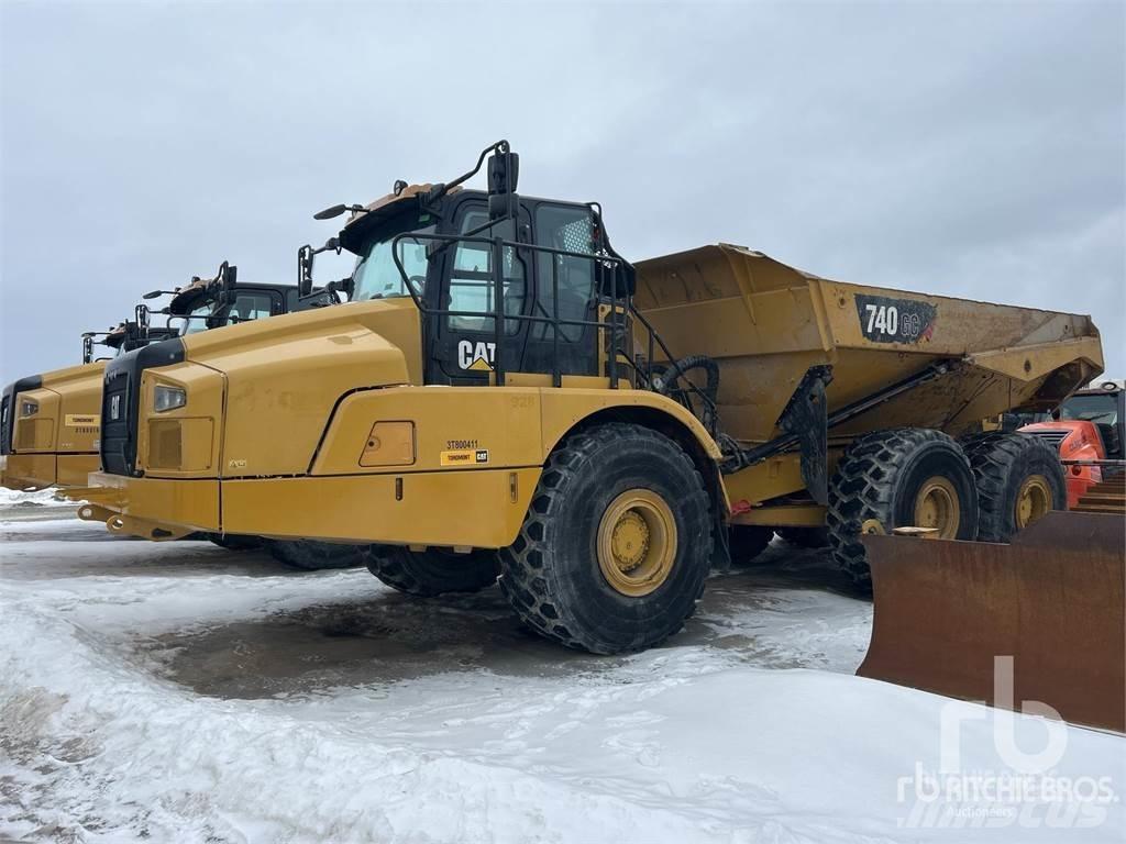 CAT 740GC Belden kirma kaya kamyonu