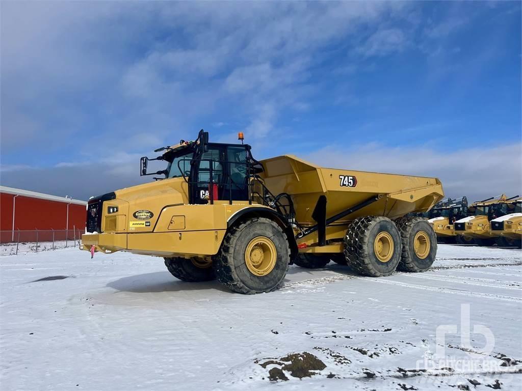 CAT 745 Belden kirma kaya kamyonu