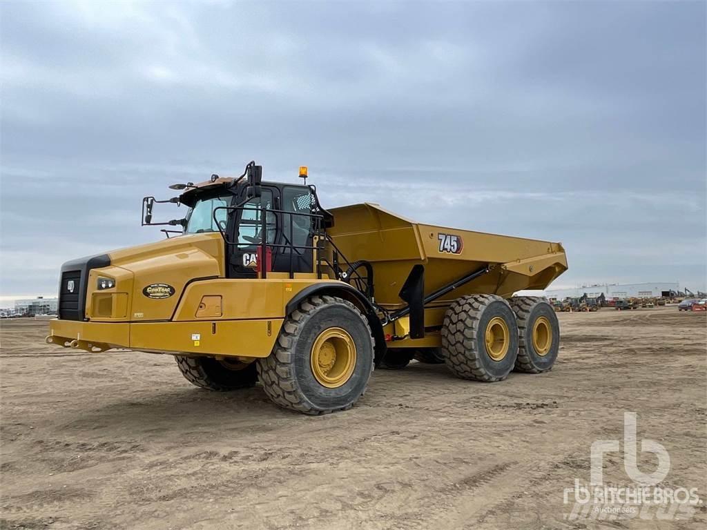 CAT 745 Belden kirma kaya kamyonu
