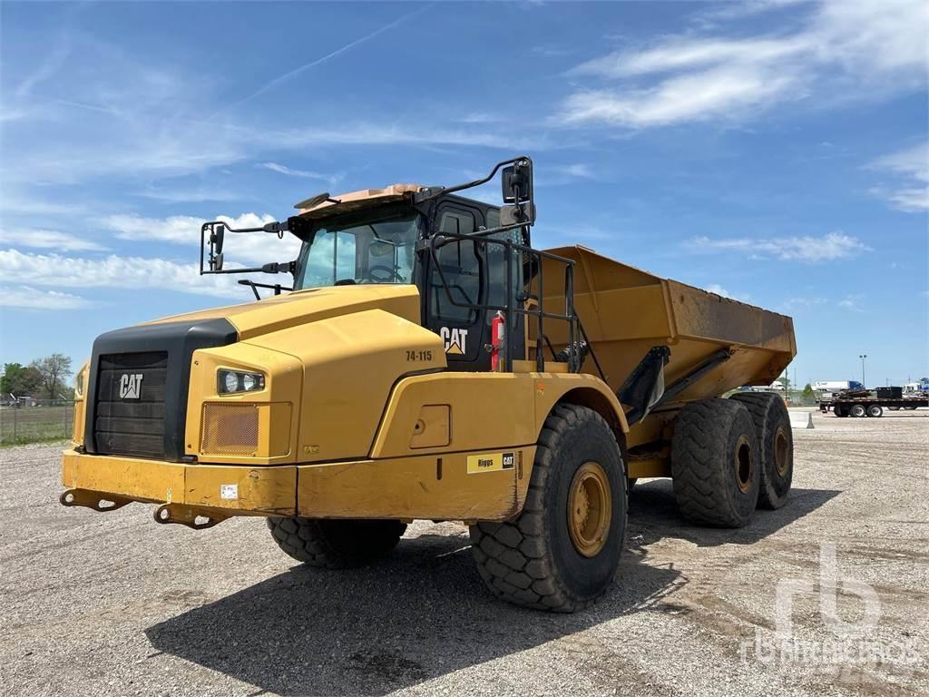CAT 745 Belden kirma kaya kamyonu