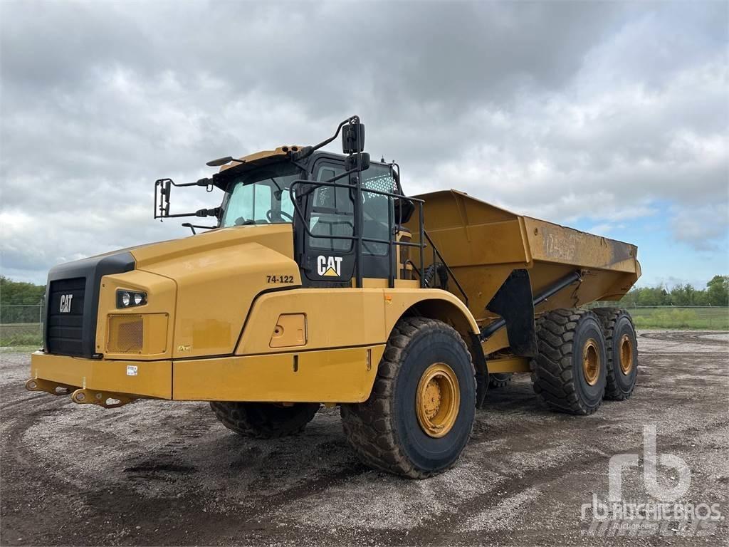 CAT 745 Belden kirma kaya kamyonu