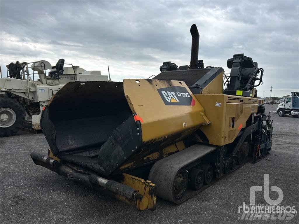 CAT AP1055F Asfalt sericiler