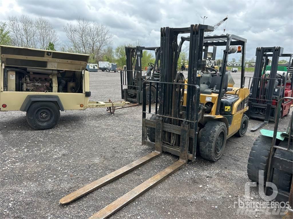 CAT C5000 Dizel forkliftler