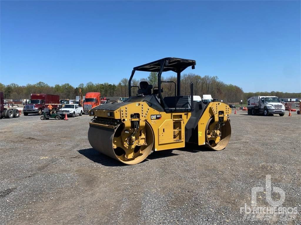 CAT CB13 Çift tamburlu silindirler