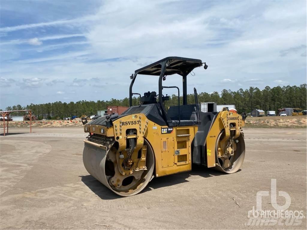 CAT CB64B Çift tamburlu silindirler