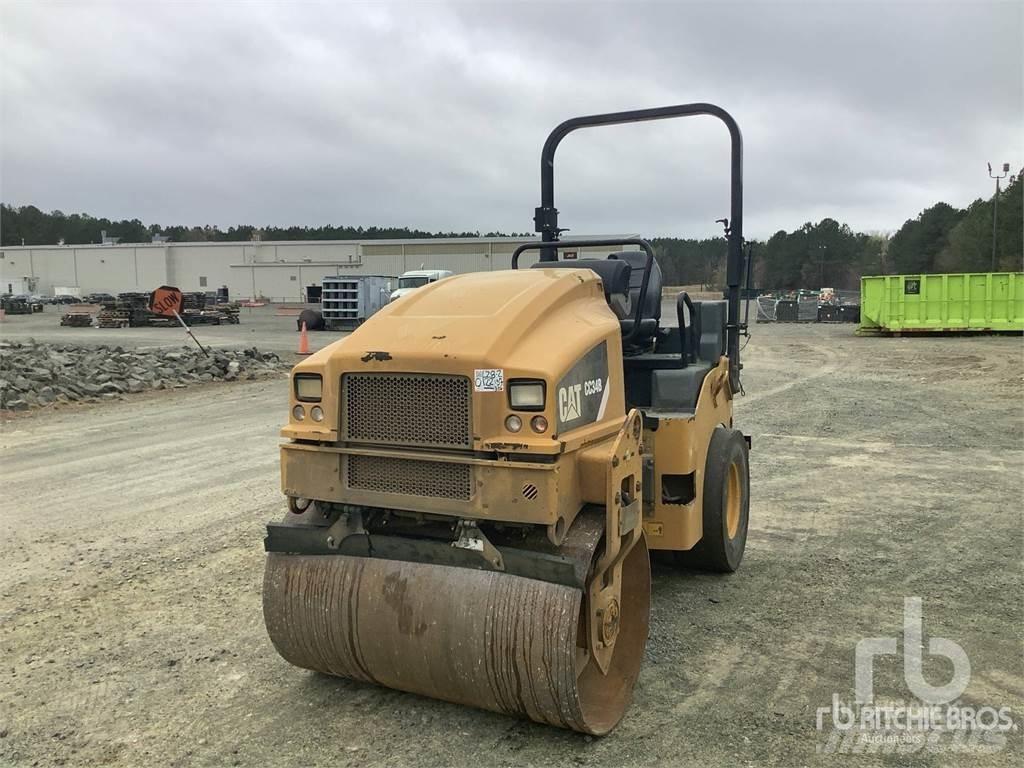 CAT CC34B Çift tamburlu silindirler