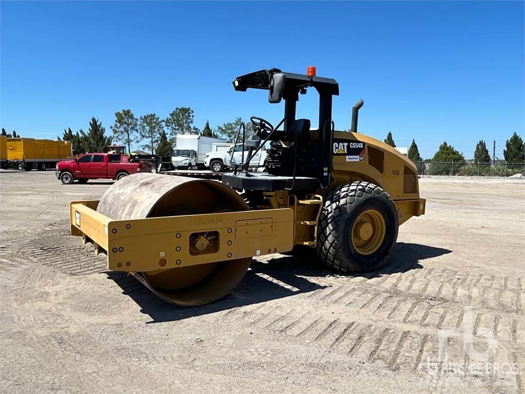 CAT CS54B Zemin sıkıştırma makineleri