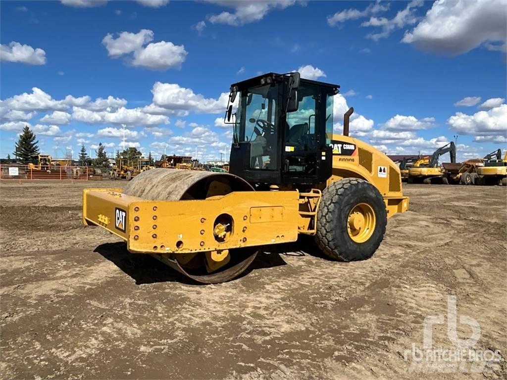 CAT CS68B Zemin sıkıştırma makineleri