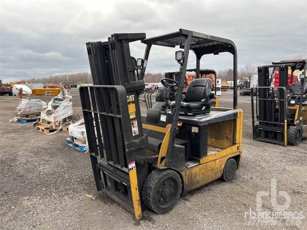 CAT EX4000 Elektrikli forkliftler