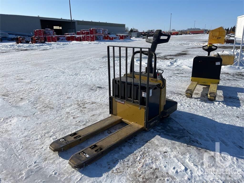 CAT NPV60 Palet rafları
